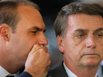 Eduardo și Jair Bolsonaro/FOTO: bbc.com