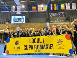 CSM Bucureşti a cucerit Cupa României la handbal feminin. E al șaptelea trofeu în palmares Foto: Agerpres