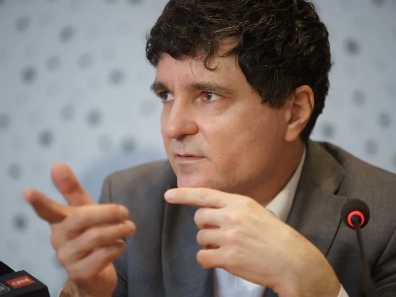 Nicuşor Dan, privind ratingul Fitch: Confirmă eforturile noastre de a stabiliza financiar municipiul - Foto: Profimedia Images/ Imagine cu caracter ilustrativ