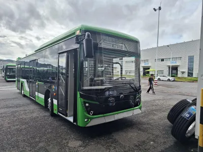 Primele autobuze electrice chinezești pentru București, gata de livrare. Cum arată - Foto: Facebook/Stelian Bujduveanu