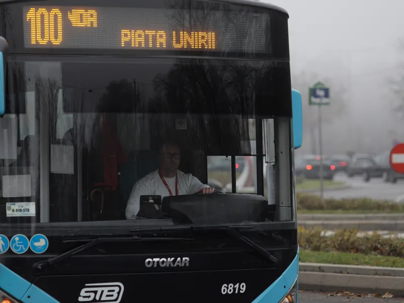 Program prelungit la tramvaie, troleibuze şi autobuze pentru pentru meciul Dinamo - FCSB FOTO Inquam Photos / George Călin