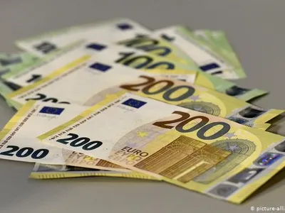 Experiment inedit în Germania: 100 de cetățeni primesc 1200 de euro pe lună, gratis, de la stat