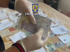 Banii erau copiați după alte bancnote Foto: captură Poliția Română