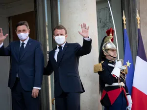 Președintele francez Emmanuel Macron(ceontru)/FOTO: Facebook