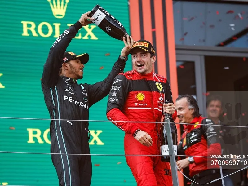 Alături de Charles Leclerc, pe podium au urcat Max Verstapen (Red Bull) și britanicul Lewis Hamilton (Mercedes) - Foto: Profimedia Images