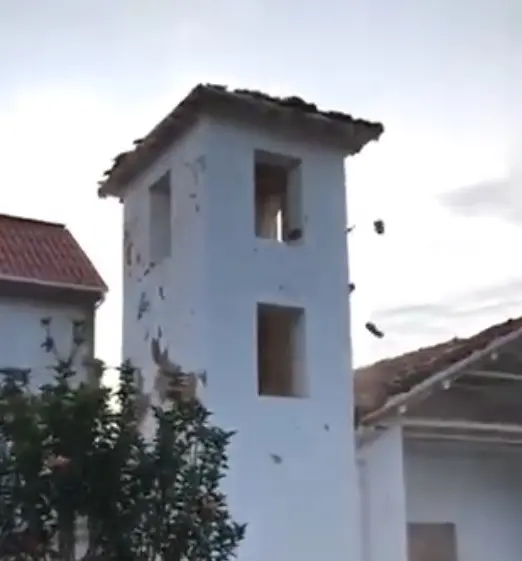 Seismul a distrus mai multe clădiri. FOTO: Captură video