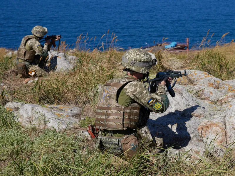 VIDEO Momentul în care militarii ucraineni bombardează Insula Șerpilor. Rusia, înfrângere istorică / Atlantic Council