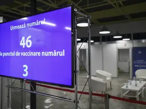 A început cea de-a III-a etapă de vaccinare anti-COVID din România. /Foto: digi24.ro