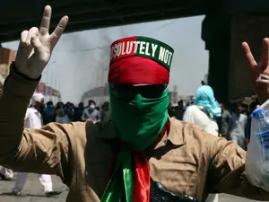 Protestatar susţinător al fostului premier Imran Khan, la Islamabad - Foto: Profimedia Images