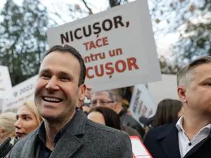 Robert Negoiţă organizează Revelion cu mii de oameni fără autorizaţie - Foto: INQUAM PHOTOS / George Călin