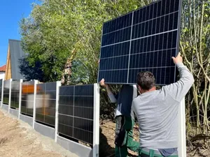 Gard din panouri fotovoltaice? E mai ieftin decât din cărămidă ori tablă și scade și factura - Foto: engineerine.com