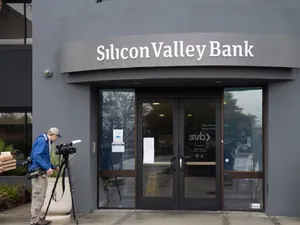 Falimentul Silicon Valley Bank: Guvernul SUA ia măsuri pentru a stopa potențiala criză bancară - Foto: Profimedia Images