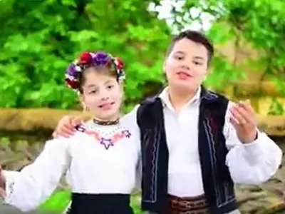 Copiii Corin și Sorina Pop au apărut într-un clip electoral în care îi îndemnau pe români să voteze PSD la europarlamentare.