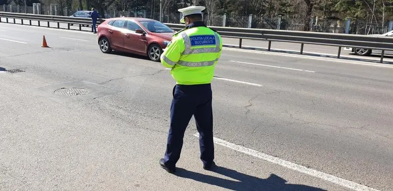 Polițist local din București/FOTO: PLB