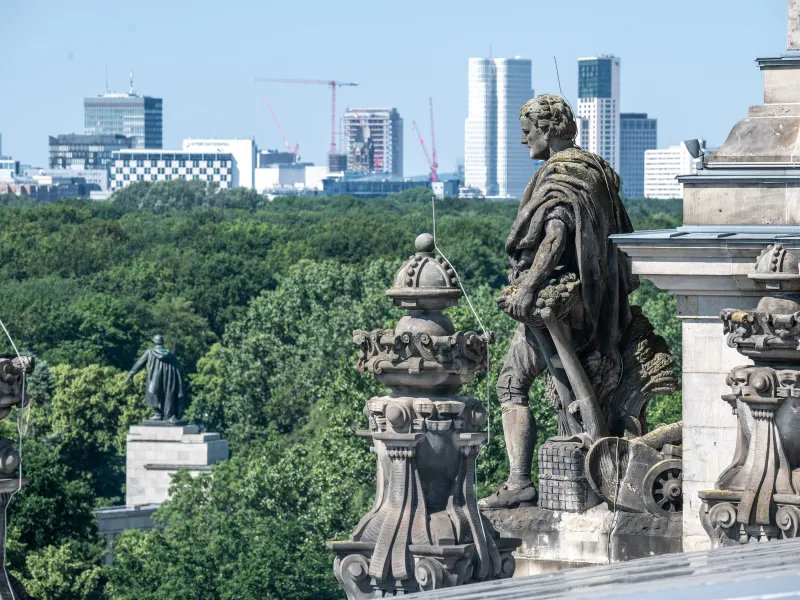 160.000 de germani au participat la un miting în Berlin. Îi critică pe creștin-democrați foto: Profimedia Images (fotografie cu caracter ilustrativ)