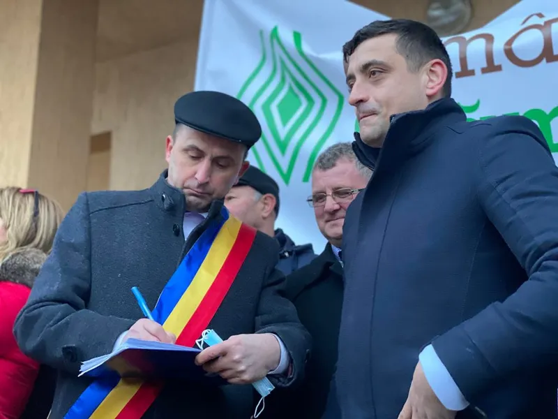 Primarul din Bosanci, unul din cei doi edili PNL care au semnat pentru suspendarea președintelui, alături de șeful AUR, George Simion. Sursa: Suceava Live