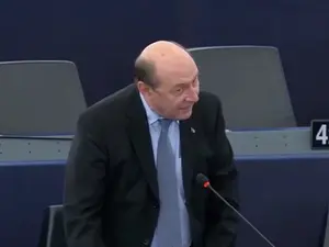 Traian Băsescu în plenul Parlamentului European/FOTO: facebook.com