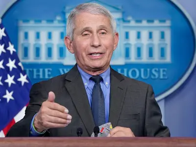 Anthony Fauci consideră că varianta Delta este mai periculoasă decât Omicron/FOTO: ny1.com