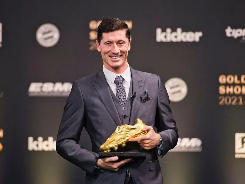 Robert Lewandowski a primit „Gheata de Aur”. / Foto: eurosport.ro