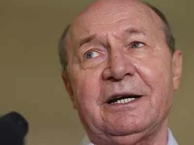 Traian Băsescu cere plecarea lui Marcel Ciolacu. “E discreditat, se ocupă de pisici” - Foto: INQUAM PHOTOS/George Călin