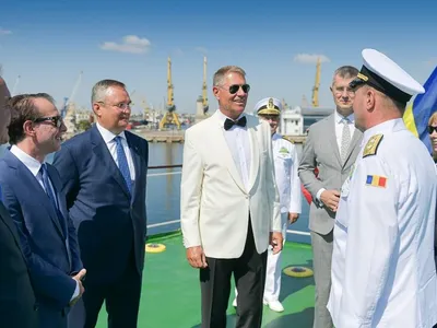 Ținuta președintelui Iohannis de Ziua Marinei, analizată de Cătălin Botezatu: „Este cool!” / Foto: unica.ro