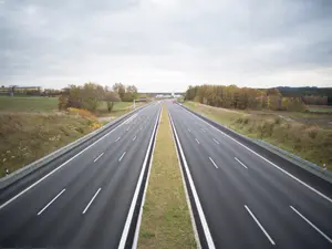 Infrastructura rutieră din România, făcută de pe azi pe mâine. Un nou termen de executare pentru A7 Foto: Pexels (fotografie cu caracter ilustrativ)