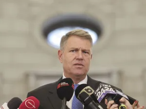 Klaus Iohannis cere PSD să taie din prorpiul buget. Foto Inquam Photos/Octav Ganea