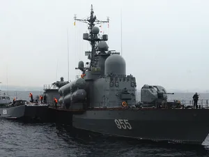 Zece nave ale Rusiei au plecat din facilitatea navală Novorosiisk, spre vestul Mării Negre - Foto: Ministry of Defense of Russia