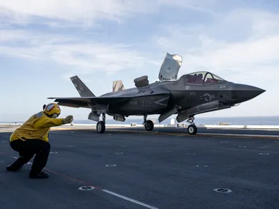 VIDEO Rusia și China se bat în avioane invizibile. Ținta: Supremația avionului F-35 de 100.000.000$ al SUA - Foto: Profimedia Images  (Imagine cu caracter ilustrativ)