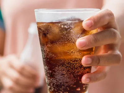 Beneficiile ascunse ale băuturi Coca-Cola. Ce probleme de sănătate rezolvă dacă consumi un pahar? - Foto: Profimedia / imagine rol ilustrativ