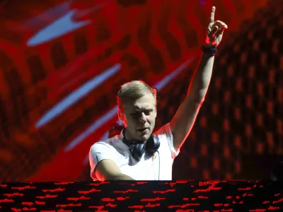 DJ Armin van Buuren închide Untold Cluj cu 7 ore de concert (imagine cu rol ilustrativ)-oto: Profimedia Image