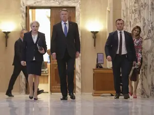 Klaus Iohannis și Viorica Dăncilă sunt cei doi aspiranți la fotoliul de  la Cotroceni. Sursa: Inquam Photos - Octav Ganea