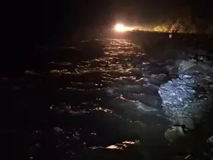 Drumul spre Stâna lui Burnei și Vârful Moldoveanu pe Valea Rea s-a rupt. Renunțați la planuri! - Foto: captură video