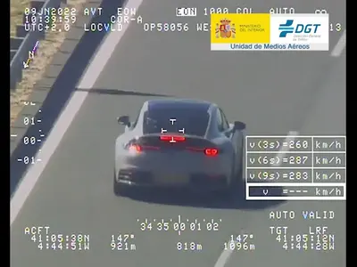 Un șofer de Porsche 911, surprins cu 287km/h din elicopter ca în „Furios și iute”. / Foto: captură video