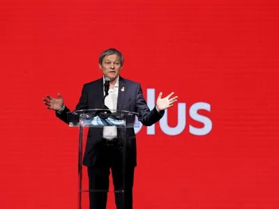 Dacian  Cioloș consideră că este blocat politic. Foto Inquam Photos/Octav Ganea