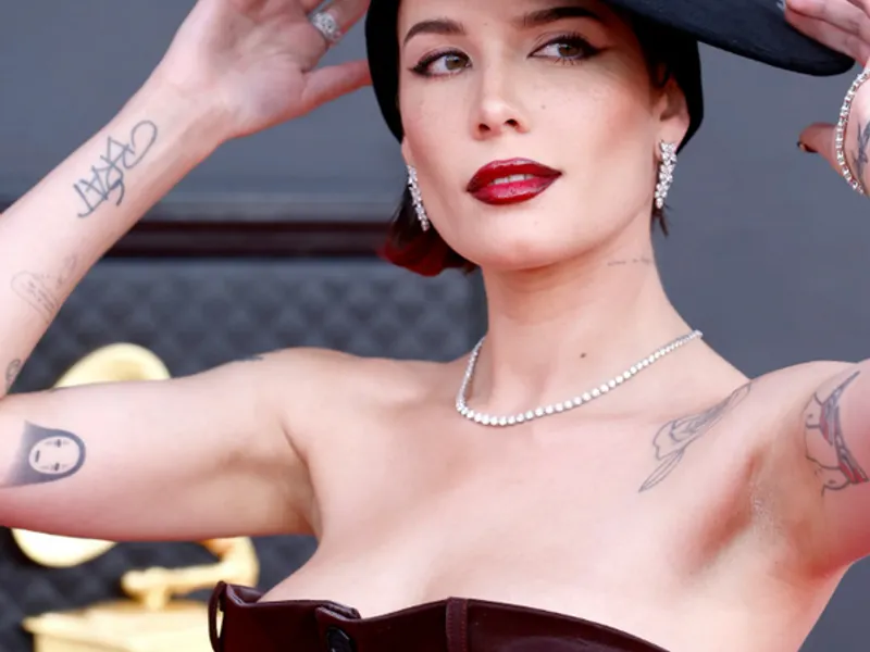 Halsey / Foto: vogue.com