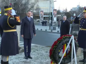 Klaus Iohannis a depus marți dimineață o coroană de flori îîn memoria victimelor Revoluției din 1989