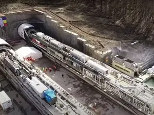 VIDEO Unde se construiesc cele mai lungi tuneluri de cale ferată din România - Foto: captură video YouTube/Aktor S.A. Romania