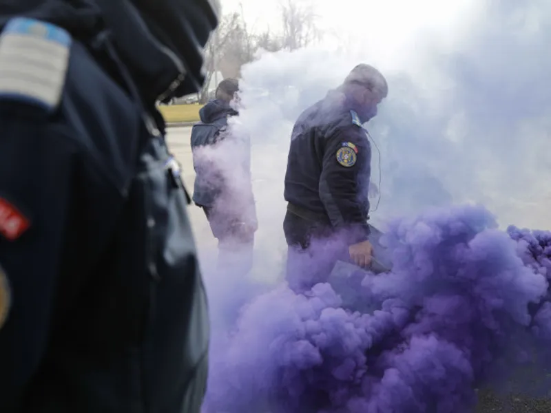 Protest al polițiștilor, la Palatul Cotroceni/FOTO: Inquam Photos/George Călin