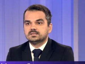 Doctorul Vasi Rădulescu își face mea culpa recunoscând că a publicat pe site-ul său texte plagiate/FOTO: Digi24