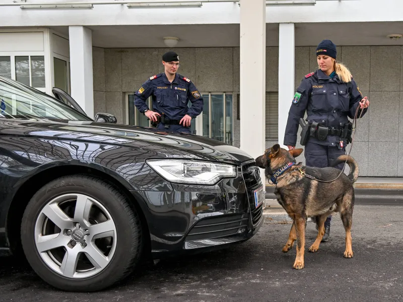 „Lupta” pentru Schengen. Bulgaria zice că a oprit de 20 de ori mai mulți migranți decât România.  - Foto: Profimedia Images