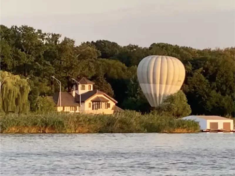 Balonul de pe domeniul lui Truică de la Snagov/FOTO: Newsweek România