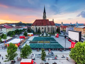 Cluj-Napoca, Turda şi Dej au ieşit din zona roşie. / The Guardian