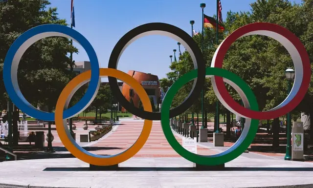 Femeie arestată în Japonia după ce a încercat să stingă flacăra olimpică cu un pistol cu apă/FOTO: Unsplash