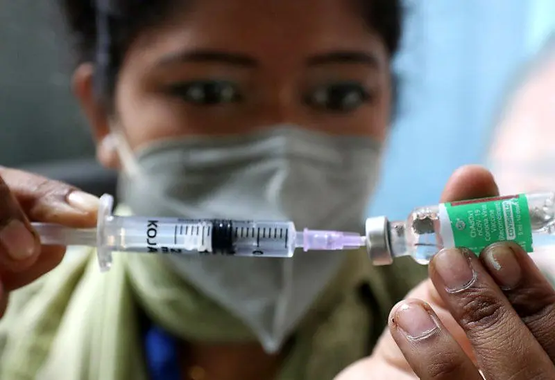 India lansează la 3 ianuarie vaccinarea anticovid a tinerilor în vârstă de peste 15 ani/ BBC