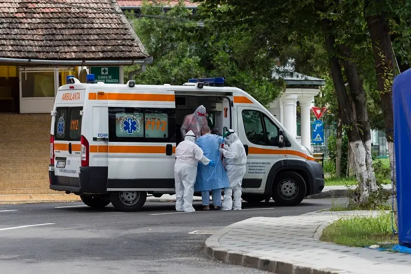 Cazurile de COVID din România, în creștere. Sursă: nquam Photos - Cornel Putan