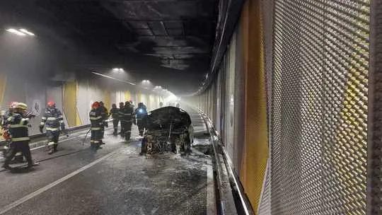 Traficul prin Pasajul Unirii, pe sensul de mers Universitate - Dimitrie Cantemir, sistat până joi - FOTO: ISU