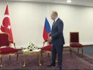 VIDEO Putin, umilit de Erdogan. A așteptat singur, în picioare venirea liderului de la Ankara/FOTO: Captura video