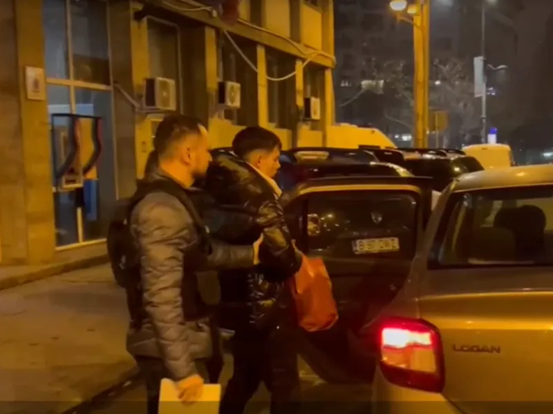 Fiul unui milionar din București i-a băgat briceagul în piept unui tânăr pentru câteva sute de lei Foto: captură video Gândul