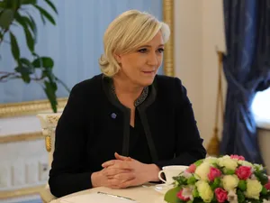 Parlamentul European poprește 617.000 de euro de la Le Pen pentru delapidare/foto: twitter